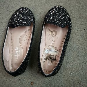 Toddler size 8 flats